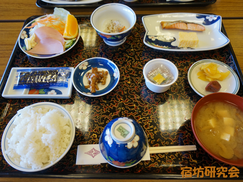 三峯神社興雲閣の朝食