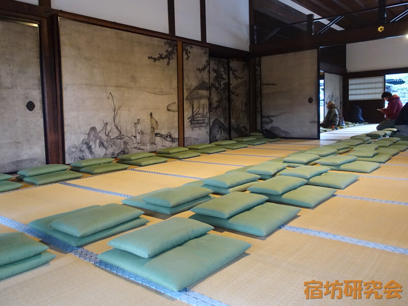 建仁寺の坐禅会場