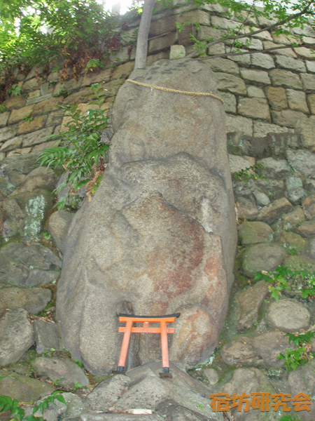 高津宮の陰陽石