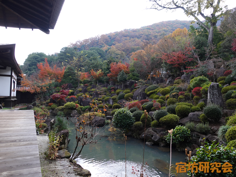 大蔵経寺の日本庭園