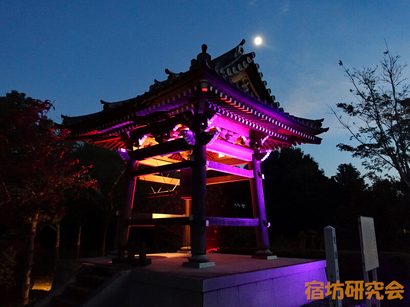 宝林寺の鐘楼ライトアップ