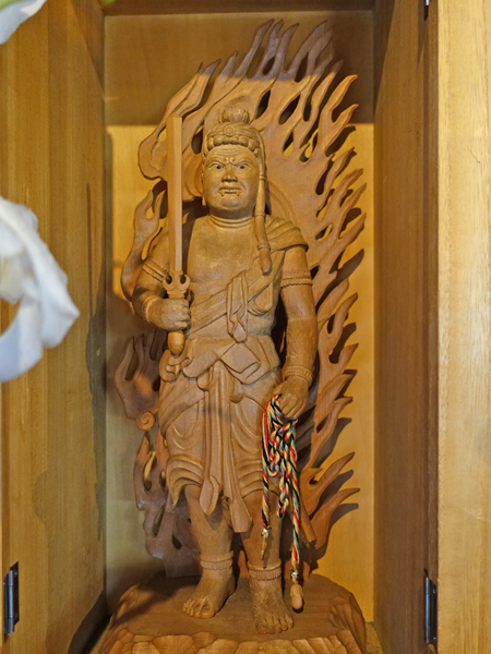 東京・普賢寺の不動明王