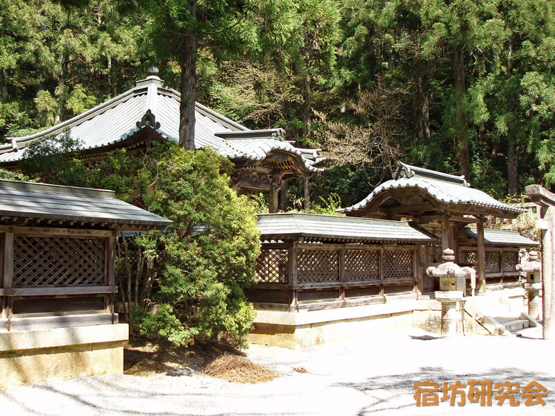 高野山の徳川家霊台